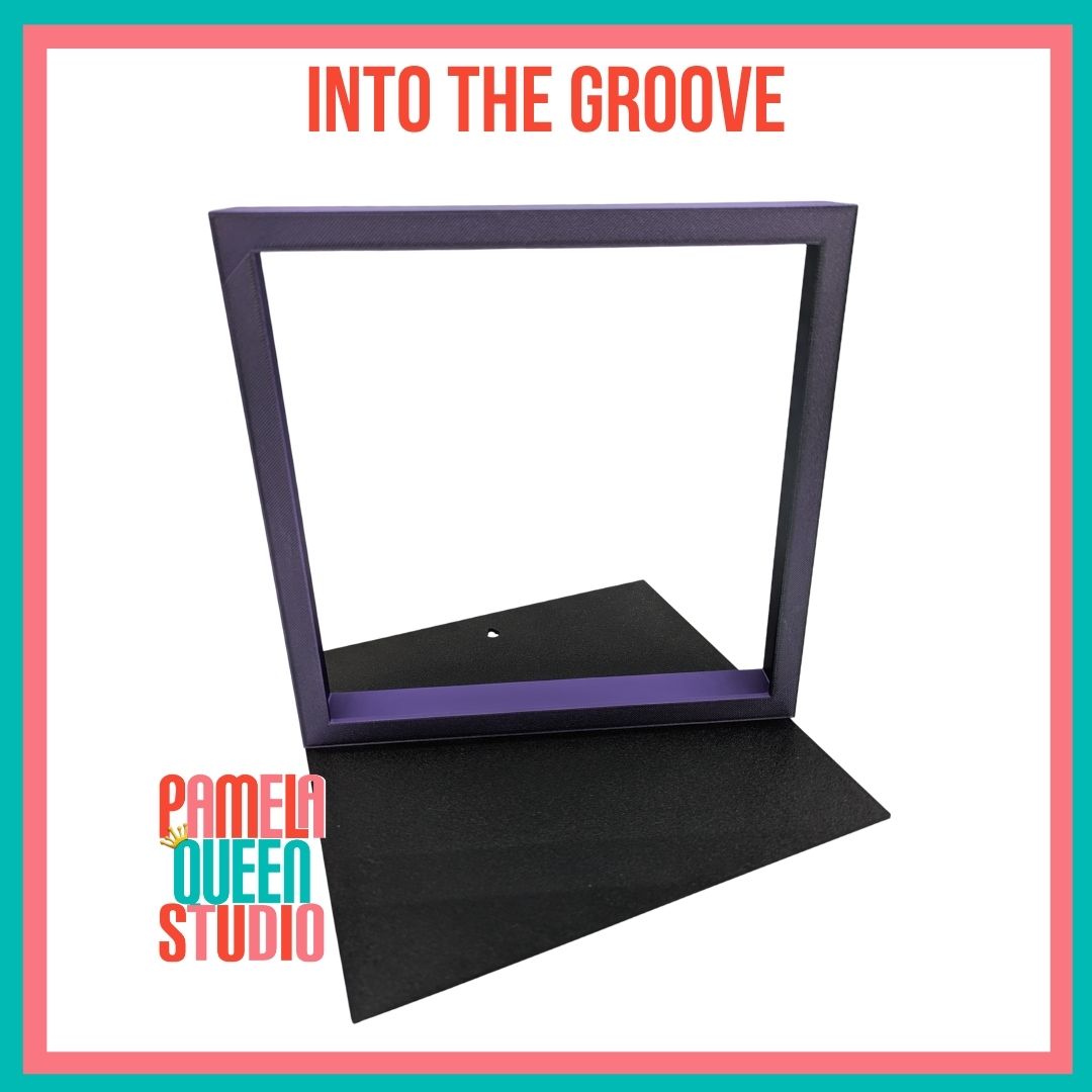 Square Frame Into the Groove Kinusaiga  - Dark Purple/Black